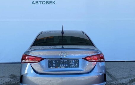 Hyundai Solaris II рестайлинг, 2021 год, 1 798 000 рублей, 5 фотография