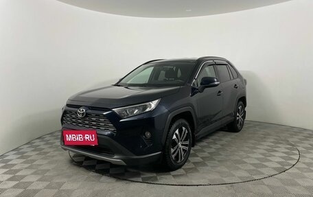 Toyota RAV4, 2020 год, 3 659 000 рублей, 2 фотография