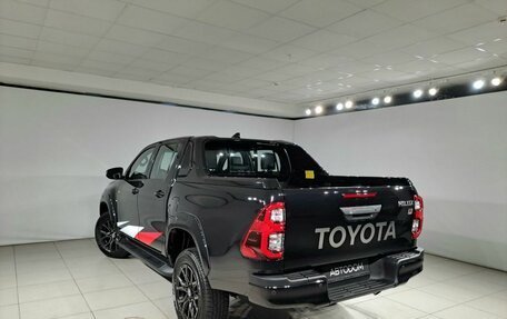 Toyota Hilux VIII, 2023 год, 6 800 000 рублей, 8 фотография
