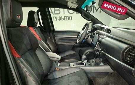 Toyota Hilux VIII, 2023 год, 6 800 000 рублей, 16 фотография