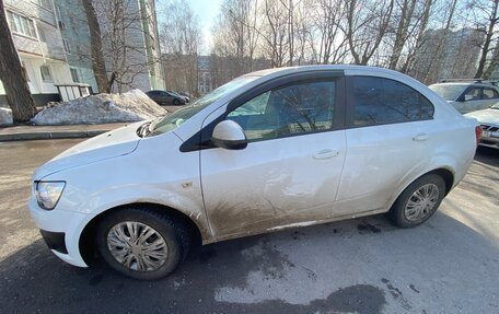 Chevrolet Aveo III, 2013 год, 685 000 рублей, 2 фотография
