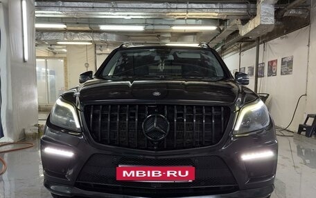 Mercedes-Benz GL-Класс, 2013 год, 3 300 000 рублей, 3 фотография