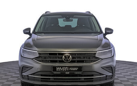 Volkswagen Tiguan II, 2021 год, 2 750 000 рублей, 2 фотография