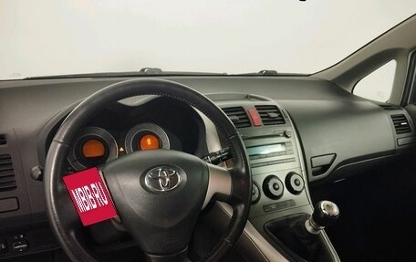 Toyota Auris II, 2009 год, 809 000 рублей, 18 фотография