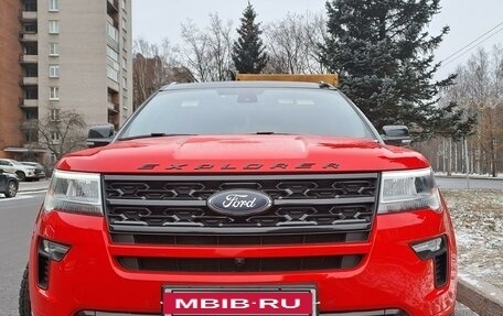 Ford Explorer VI, 2018 год, 3 250 000 рублей, 2 фотография