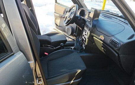 Chevrolet Niva I рестайлинг, 2019 год, 930 000 рублей, 13 фотография