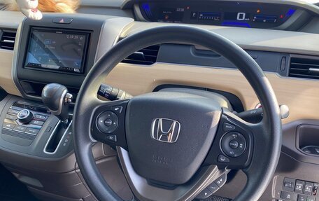 Honda Freed II, 2019 год, 1 749 000 рублей, 17 фотография
