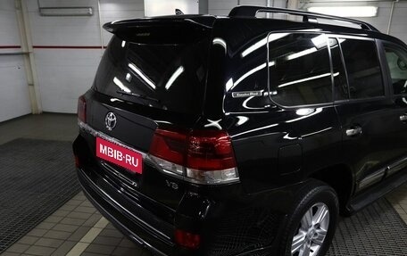 Toyota Land Cruiser 200, 2013 год, 4 200 000 рублей, 7 фотография