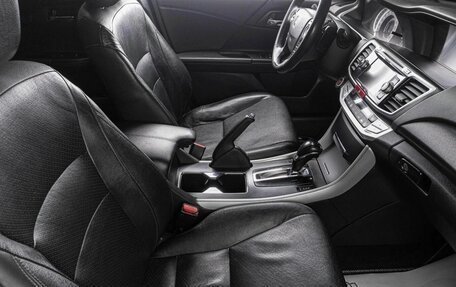 Honda Accord IX рестайлинг, 2013 год, 1 989 000 рублей, 22 фотография