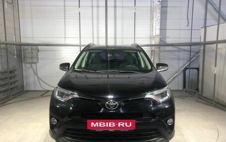 Toyota RAV4, 2019 год, 2 800 000 рублей, 2 фотография
