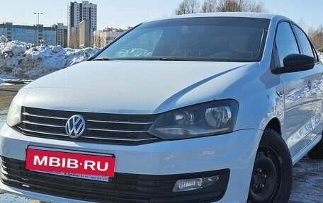 Volkswagen Polo VI (EU Market), 2017 год, 950 000 рублей, 3 фотография