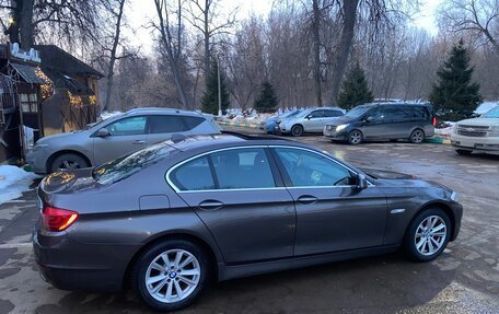 BMW 5 серия, 2010 год, 2 350 000 рублей, 4 фотография