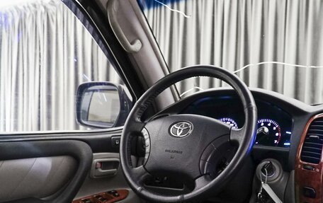 Toyota Land Cruiser 100 рестайлинг 2, 2006 год, 3 499 000 рублей, 9 фотография