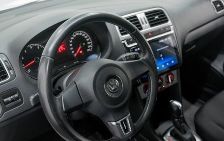 Volkswagen Polo VI (EU Market), 2013 год, 897 050 рублей, 20 фотография