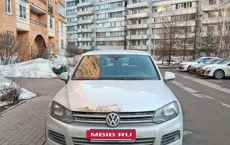 Volkswagen Touareg III, 2011 год, 2 200 000 рублей, 3 фотография