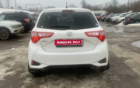 Toyota Vitz, 2019 год, 1 155 000 рублей, 5 фотография