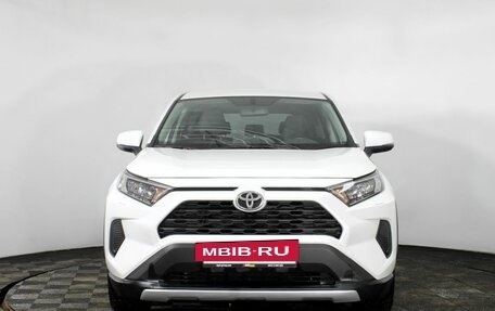 Toyota RAV4, 2021 год, 3 190 000 рублей, 2 фотография