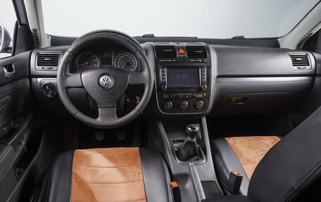 Volkswagen Jetta VI, 2006 год, 820 000 рублей, 6 фотография