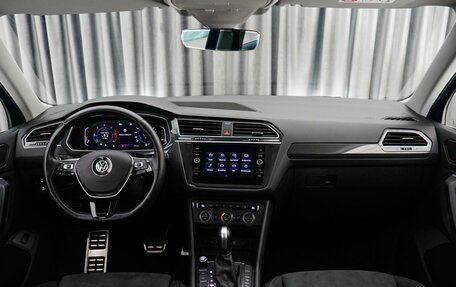 Volkswagen Tiguan II, 2020 год, 3 699 000 рублей, 6 фотография