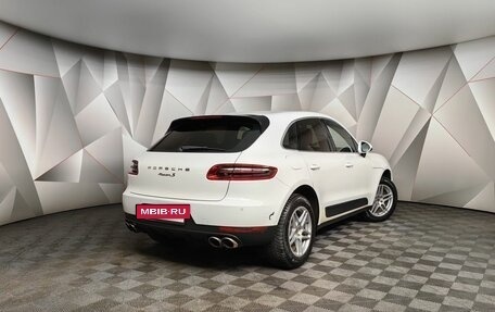 Porsche Macan I рестайлинг, 2017 год, 5 059 700 рублей, 2 фотография