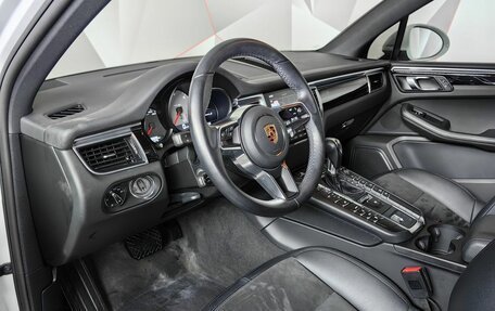 Porsche Macan I рестайлинг, 2017 год, 5 059 700 рублей, 18 фотография