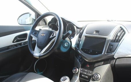 Chevrolet Cruze II, 2013 год, 910 000 рублей, 12 фотография