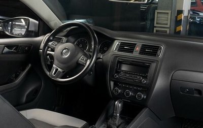 Volkswagen Jetta VI, 2013 год, 1 270 000 рублей, 1 фотография