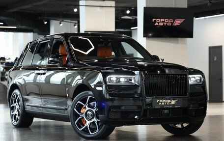 Rolls-Royce Cullinan, 2023 год, 83 000 000 рублей, 15 фотография