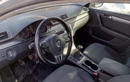 Volkswagen Passat B7, 2011 год, 1 235 000 рублей, 7 фотография