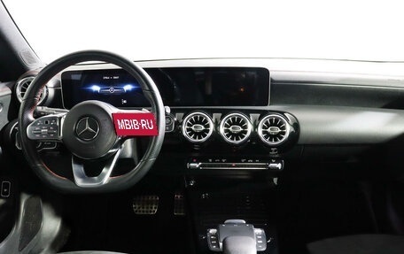 Mercedes-Benz CLA, 2020 год, 3 800 000 рублей, 11 фотография