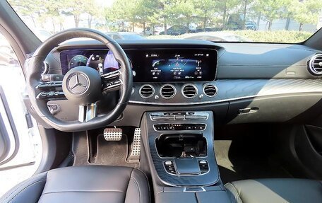 Mercedes-Benz E-Класс, 2020 год, 4 400 000 рублей, 7 фотография