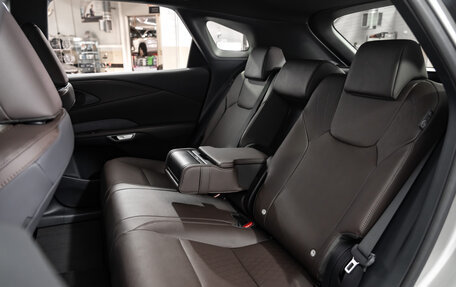 Lexus RX IV рестайлинг, 2023 год, 11 100 000 рублей, 17 фотография