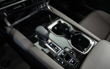 Lexus RX IV рестайлинг, 2023 год, 11 100 000 рублей, 32 фотография