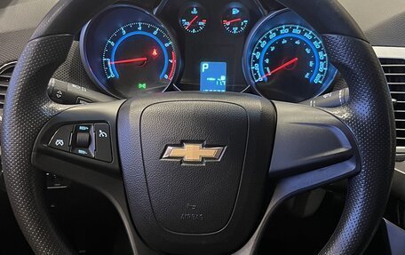 Chevrolet Cruze II, 2010 год, 690 000 рублей, 14 фотография