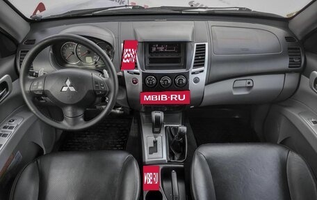 Mitsubishi Pajero Sport II рестайлинг, 2011 год, 1 730 000 рублей, 16 фотография