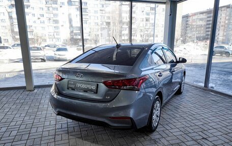 Hyundai Solaris II рестайлинг, 2018 год, 1 618 000 рублей, 5 фотография