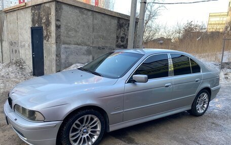 BMW 5 серия, 2003 год, 560 000 рублей, 2 фотография