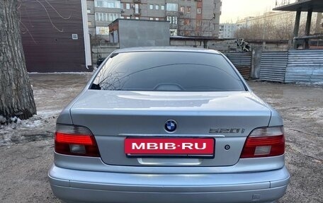 BMW 5 серия, 2003 год, 560 000 рублей, 4 фотография