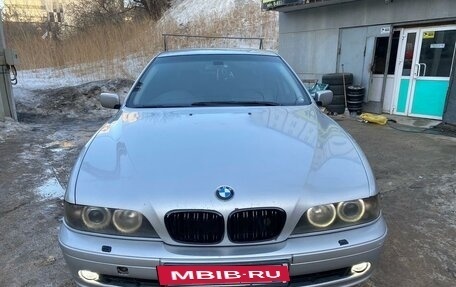 BMW 5 серия, 2003 год, 560 000 рублей, 11 фотография
