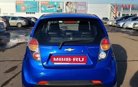 Chevrolet Spark III, 2012 год, 784 000 рублей, 4 фотография