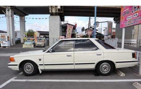 Nissan Gloria VIII, 1985 год, 3 280 000 рублей, 4 фотография