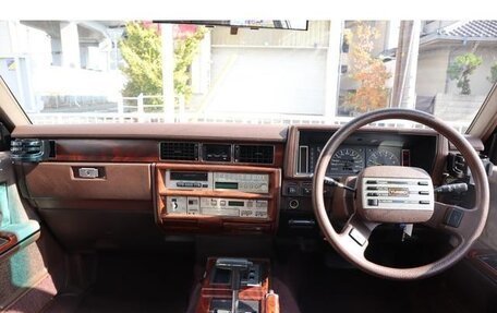 Nissan Gloria VIII, 1985 год, 3 280 000 рублей, 13 фотография