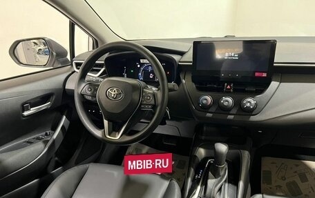 Toyota Corolla, 2023 год, 2 600 000 рублей, 10 фотография