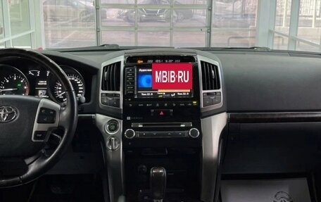 Toyota Land Cruiser 200, 2013 год, 4 500 000 рублей, 10 фотография