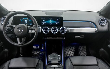 Mercedes-Benz GLB, 2020 год, 3 890 000 рублей, 15 фотография