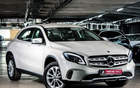 Mercedes-Benz GLA, 2017 год, 2 750 000 рублей, 3 фотография