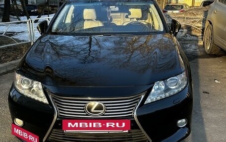 Lexus ES VII, 2013 год, 2 350 000 рублей, 5 фотография