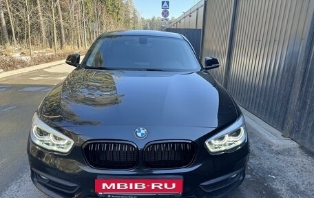 BMW 1 серия, 2017 год, 1 850 000 рублей, 2 фотография