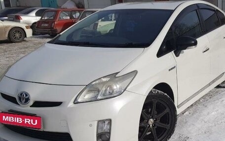 Toyota Prius, 2010 год, 1 190 000 рублей, 2 фотография