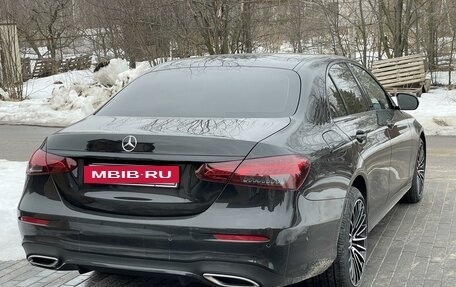 Mercedes-Benz E-Класс, 2020 год, 5 600 000 рублей, 8 фотография